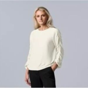 NWT Simply Vera Vera Wang Women’s Shirt